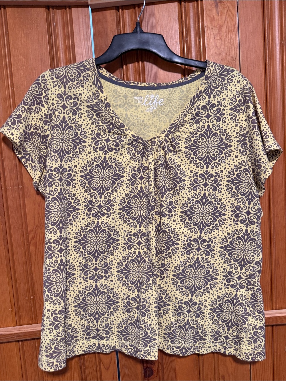 Women’s made for life Short Sleeve V-Neck Top in Yellow and Gray